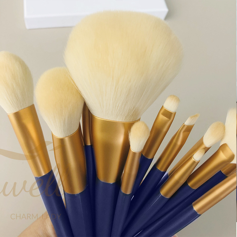 New stock Xingdong 12 makeup brush set, soft bristles, eye shadow brush, blush brush, full set of beauty tools
